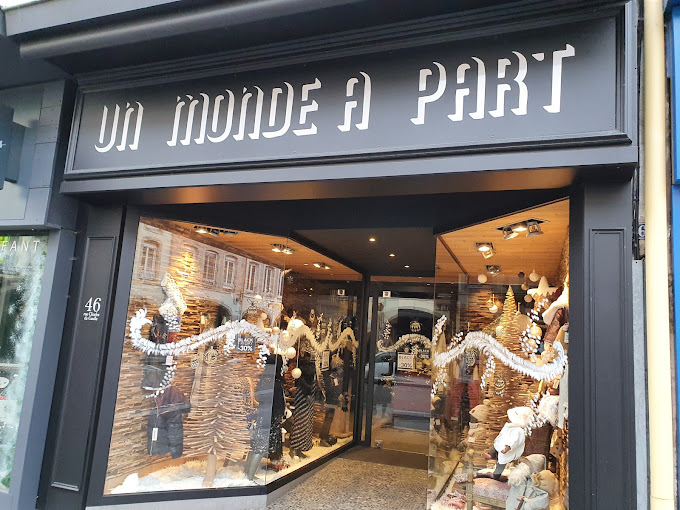 Un Monde à Part